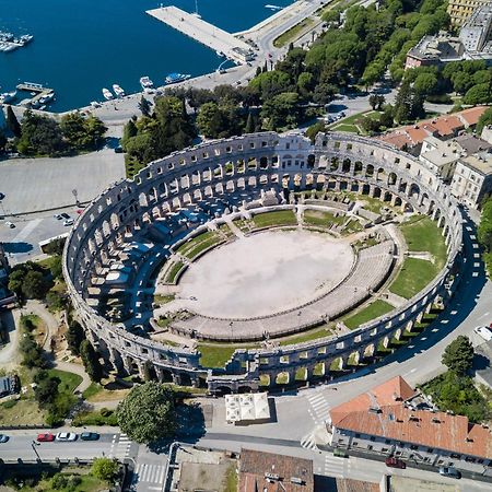 Feniks Fazana Apartman Zewnętrze zdjęcie