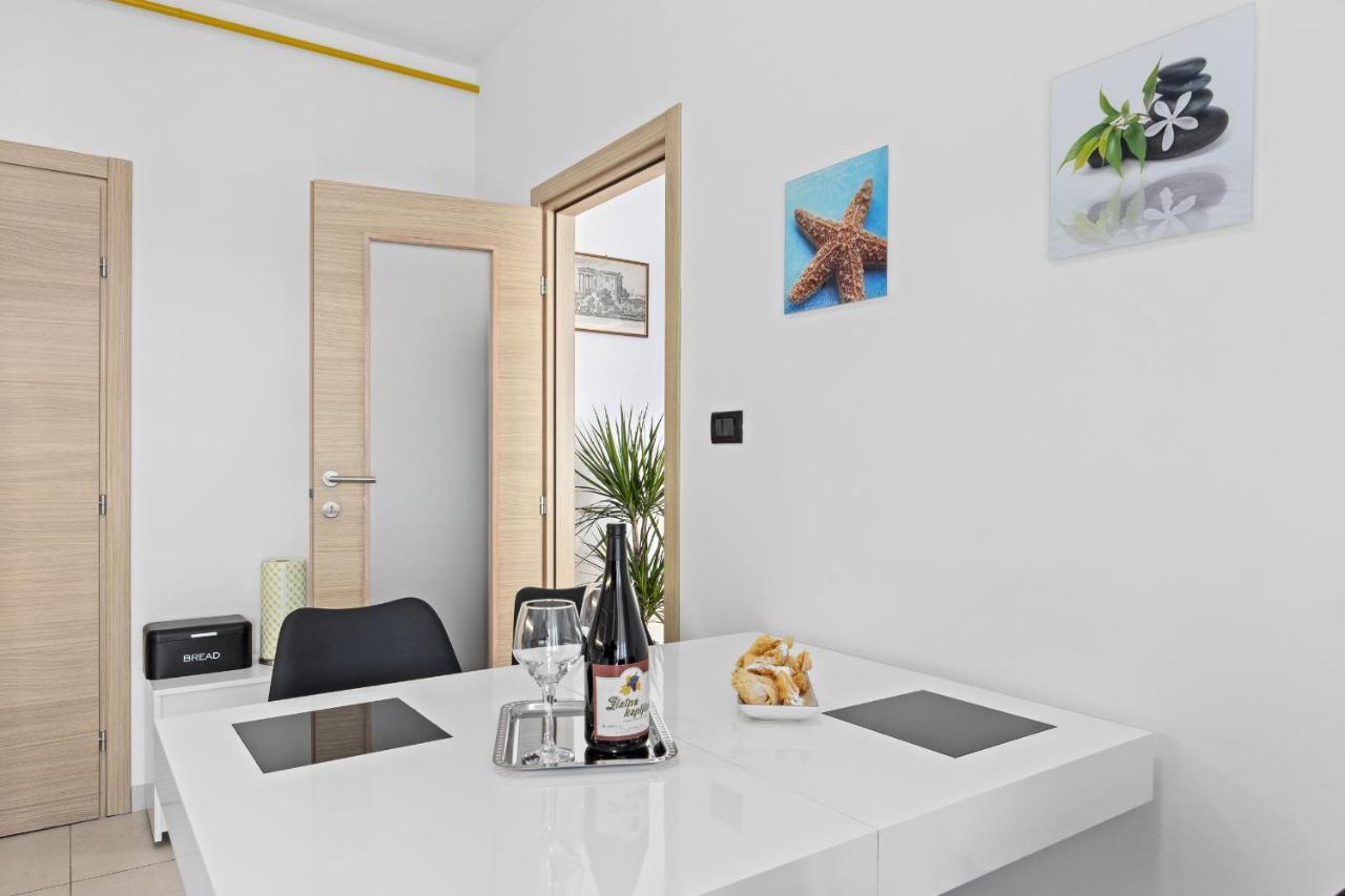 Feniks Fazana Apartman Zewnętrze zdjęcie